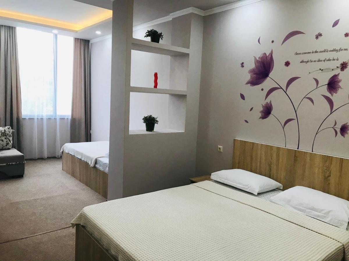 Riva Hotel Kobuleti ภายนอก รูปภาพ