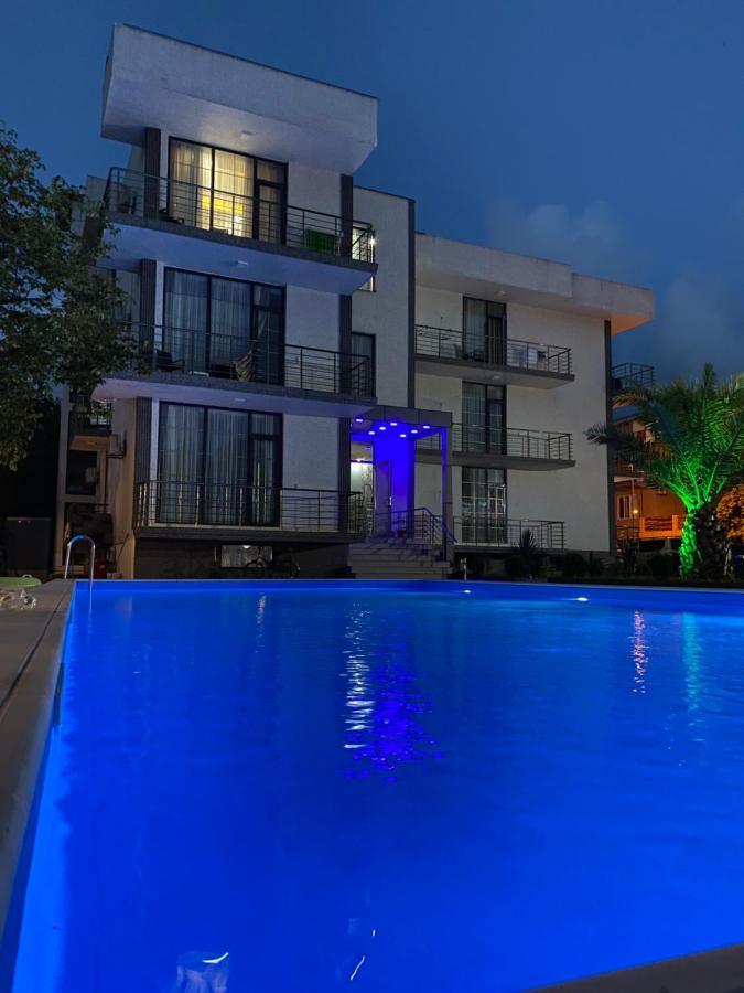 Riva Hotel Kobuleti ภายนอก รูปภาพ
