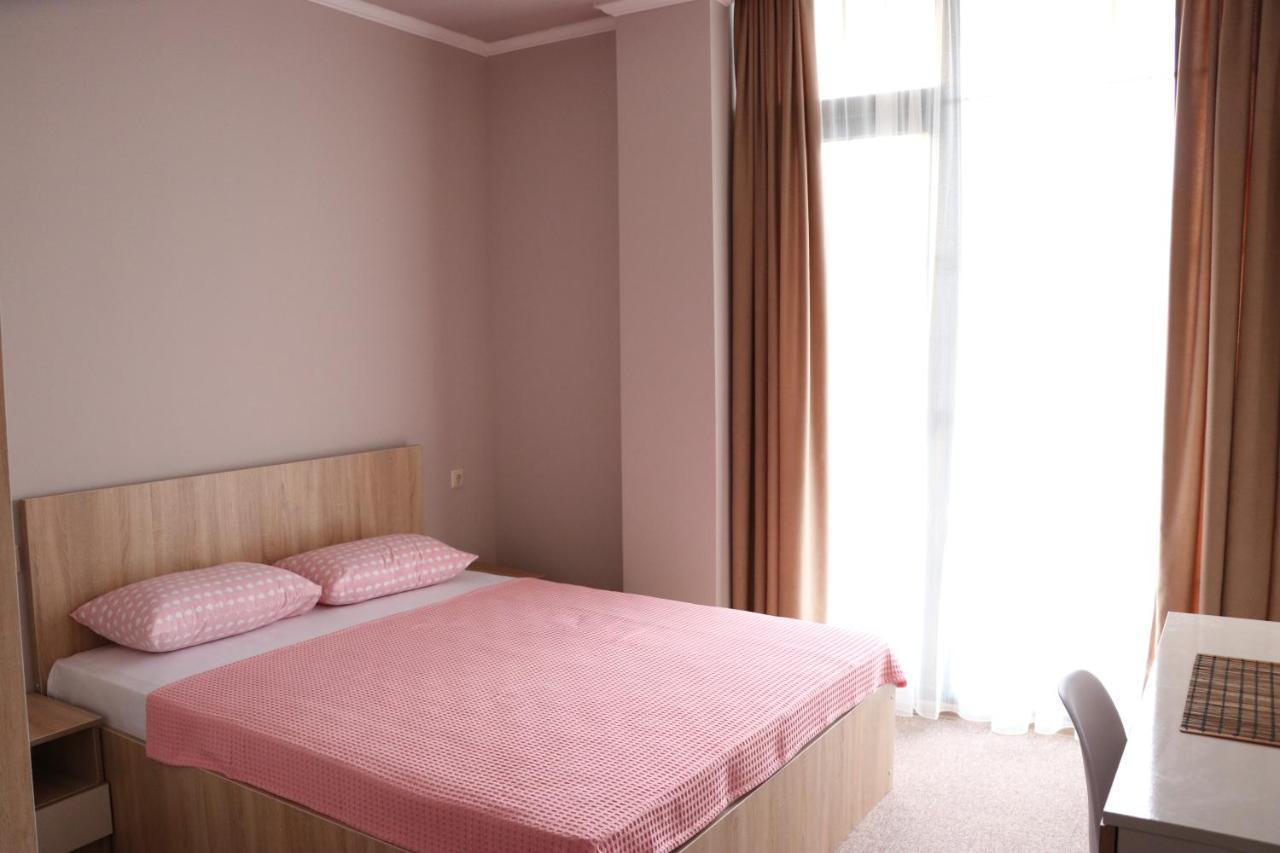 Riva Hotel Kobuleti ภายนอก รูปภาพ